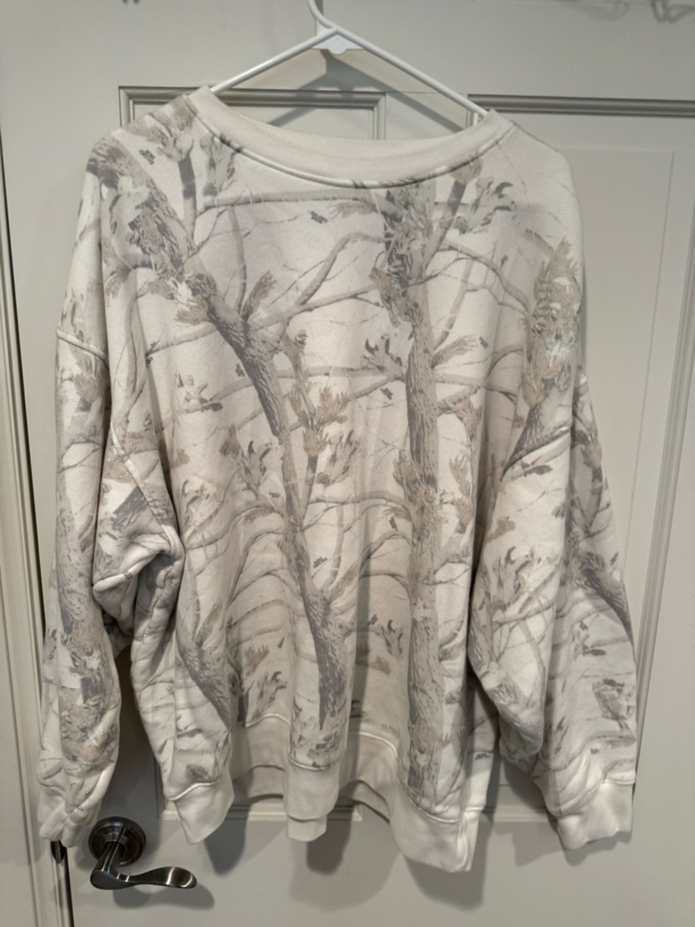 Dairy Boy Woodland Camo Oversized Crewneck White/Cream Gray Sweatshirt Large